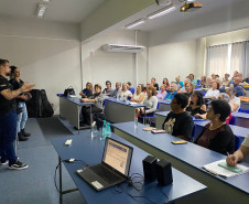 PCPR realiza palestra para idosos sobre estelionatos em Ponta Grossa