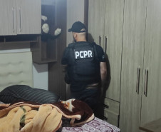 PCPR e PMPR prendem 10 pessoas durante o cumprimento de 27 mandados de busca e apreensão em Cascavel 