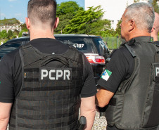PCPR prende duas pessoas em flagrante por tráfico de drogas e associação para o tráfico em Ponta Grossa 