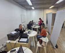 PCPR na Comunidade leva serviços de polícia judiciária e exposições para mais de 200 pessoas em Curitiba