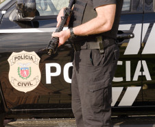 PCPR e GCM prendem mulher em flagrante por tráfico de drogas em Ponta Grossa