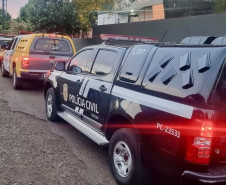 PCPR e PMPR cumprem mandados de busca e apreensão referentes a roubo de caminhão ocorrido em Iretama 