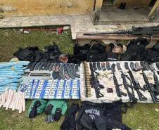 Polícias do Paraná impedem roubo de grandes proporções e apreendem arsenal em Ponta Grossa