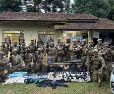 Polícias do Paraná impedem roubo de grandes proporções e apreendem arsenal em Ponta Grossa