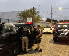 PCPR, PMPR e GM prendem quatro homens suspeitos de crimes patrimoniais em Piraquara