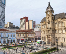 Segurança reforçada em Curitiba: Estado e prefeitura montam força-tarefa para região central