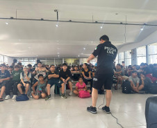 PCPR realiza palestra orientativa em combate a crimes sexuis em Pontal do Paraná 