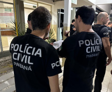 PCPR prende oito integrantes de grupo especializado em furtos e adulteração de veículos