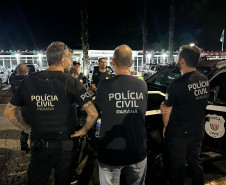 PCPR prende 17 pessoas e apreende drogas, armas e dinheiro em operação contra organização criminosa em Colombo