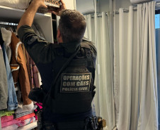 PCPR prende 17 pessoas e apreende drogas, armas e dinheiro em operação contra organização criminosa em Colombo