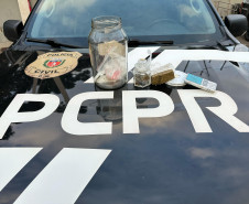 PCPR prende três pessoas em operação contra tráfico de drogas em Antonina e Curitiba