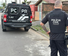 PCPR prende três pessoas em operação contra tráfico de drogas em Antonina e Curitiba