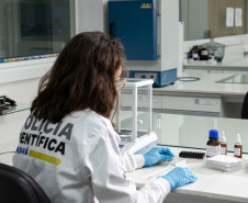 Alerta de segurança: Polícia Científica identifica cocaína rosa após apreensão realizada pela PCPR