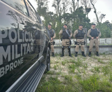 PCPR e PMPR prendem oito pessoas e apreendem drogas em operação contra organização criminosa envolvida no tráfico de drogas no Litoral