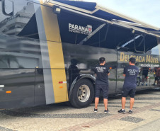 Delegacia Móvel da PCPR é ponto de referência em segurança para o público nos eventos do Verão Maior Paraná