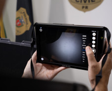 Do papel para tablets em 8K: novos equipamentos da PCPR revelam todas as digitais de crimes