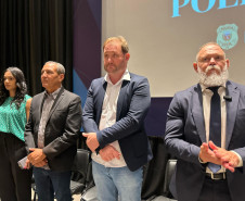 PCPR homenageia servidores com Medalhas de Serviço Policial em Curitiba