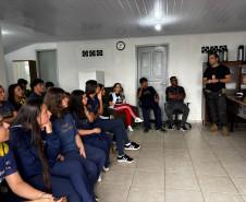 PCPR recebe alunos de colégio estadual em Palmeira