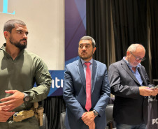 PCPR homenageia servidores com Medalhas de Serviço Policial em Curitiba