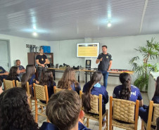 PCPR recebe alunos de colégio estadual em Palmeira