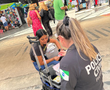 PCPR participa de evento que  divulga serviços públicos de segurança para mulheres e meninas