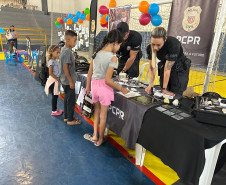 PCPR na Comunidade atende mais de 2,3 mil pessoas no Litoral e nos Campos Gerais
