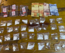 PCPR prende mulher em flagrante por tráfico de drogas em Ortigueira