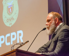  PCPR homenageia 127 servidores com medalhas de Serviço Policial em Curitiba 