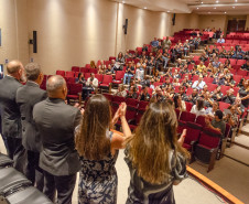  PCPR homenageia 127 servidores com medalhas de Serviço Policial em Curitiba 