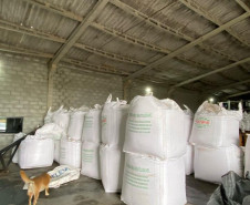 PCPR prende três pessoas e recupera carga de fertilizantes avaliada em R$ 150 mil em Campo Largo