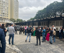 PCPR realiza visita guiada pela Delegacia de Furtos e Roubos com estudantes de direito em Curitiba