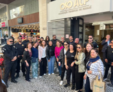 PCPR participa de Caminhada do Bem-Estar de Autocuidado no Centro de Curitiba 
