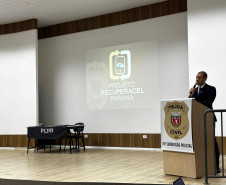 PCPR reúne vítimas para evento de devolução de celulares recuperados em Cascavel