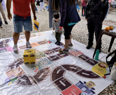 PCPR realiza ação de educação para o trânsito durante evento da prefeitura em Curitiba