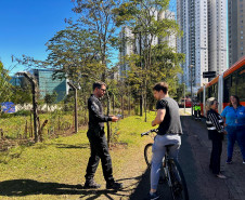 PCPR participa de blitz educativa em alusão ao Maio Amarelo na Capital