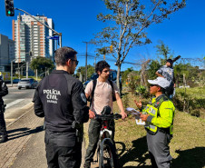 PCPR participa de blitz educativa em alusão ao Maio Amarelo na Capital
