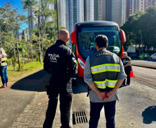PCPR participa de blitz educativa em alusão ao Maio Amarelo na Capital