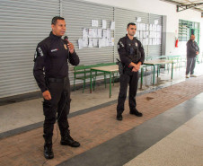 PCPR realiza palestra sobre cidadania e responsabilidade para alunos do ensino médio em Piraquara