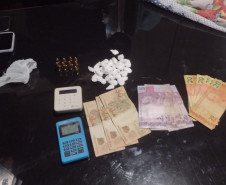 PCPR prende três pessoas durante operação contra tráfico de drogas em Rio Branco do Sul