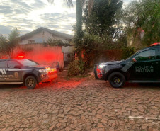 PCPR e PMPR prendem três pessoas durante operação contra o tráfico de drogas em Pitanga