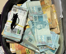 PCPR prende quatro pessoas e apreende mais de R$ 1 milhão em bebidas falsificadas em Capanema