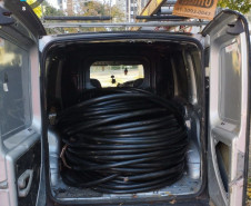 PCPR prende três homens por furto de cabos de telefonia em Curitiba