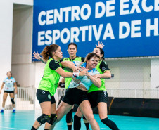 Servidora da PCPR é convocada para a Seleção Feminina Brasileira de Handebol Master 