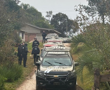 PCPR prende três pessoas vinculadas a um homicídio e tráficos de drogas em Mandirituba