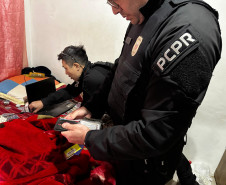 PCPR prende sete suspeitos por esquema de fraudes com cartões de crédito em Londrina