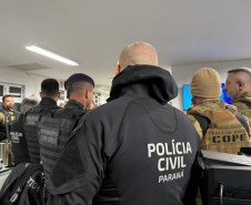 PCPR prende quatro pessoa durante operação contra organização criminosa em Almirante Tamandaré 