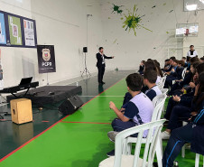 PCPR realiza palestra em combate ao bullying e cyberbullying em Colégio Adventista do Boa Vista 