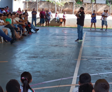 PCPR realiza palestra relacionado ao Agosto Lilás em escola municipal em Cidade Gaúcha