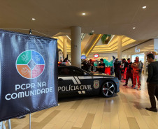 PCPR na Comunidade atende mais de 1,7 mil pessoas em evento de combate aos crimes ambientais em Curitiba