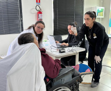 PCPR na Comunidade emite 230 carteiras de identidade para internos do Pequeno Cotolengo em Curitiba